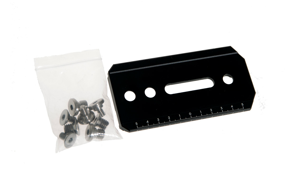 Монтажная пластина DJI Ronin Part Dovetail Mounting Plate B (with universal groove and camera screws Монтажная пластина DJI Ronin Part Dovetail Mounting Plate B (with universal groove and camera screws фото